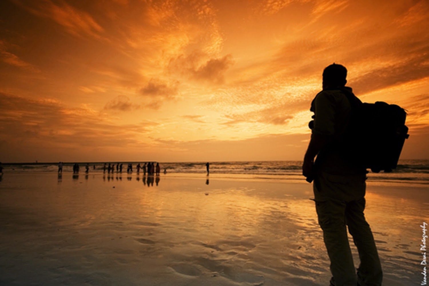 Enjoy and have fun With JANJAN the traveller